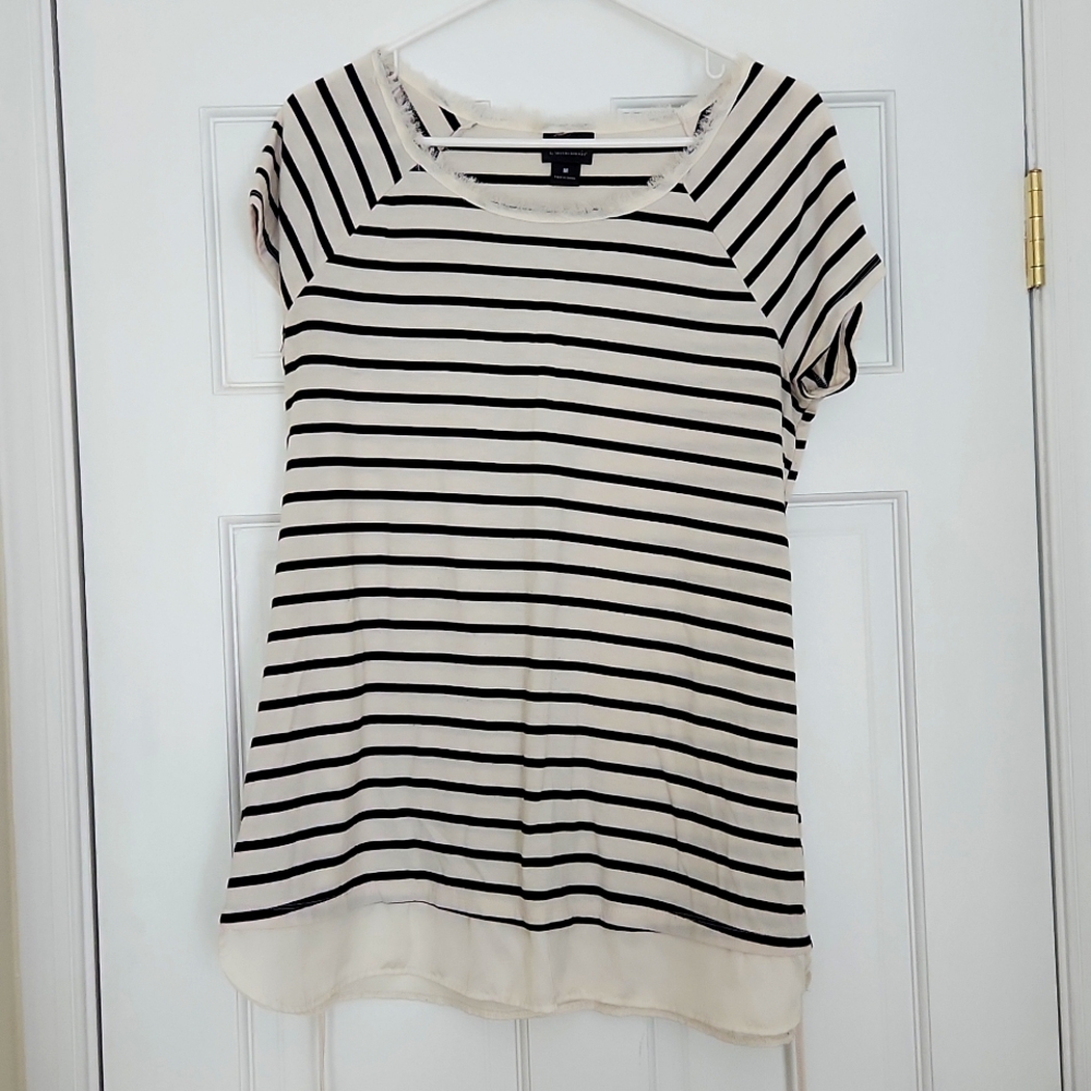 Oh Baby by Motherhood, black and white striped top, size medium